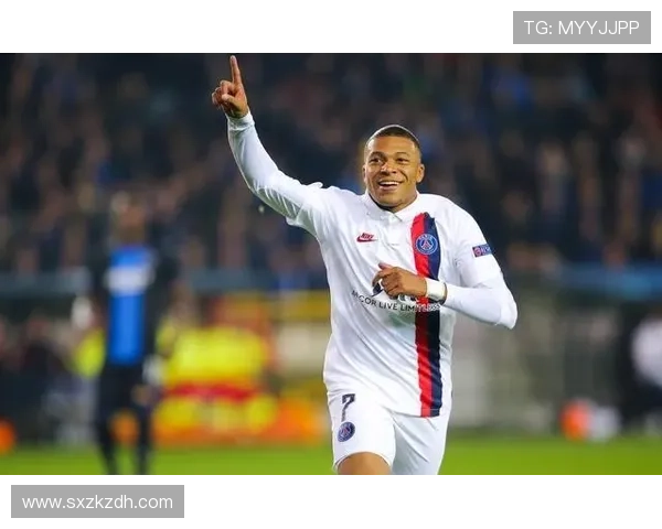 格列兹曼与菲尔米诺：影锋与伪九号战术价值对比分析