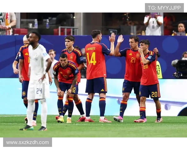 西班牙击败乌拉圭:锁定世界杯H组第一 西班牙击败乌拉圭:锁定世界杯H组第一